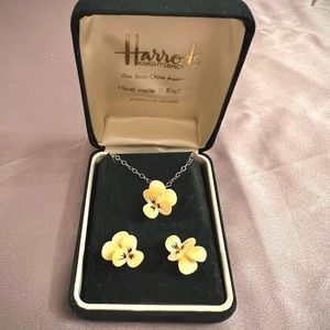 Fine Bone China Jewelry-Sterling Silver-Made in England-Purchased-Harrods-Unused